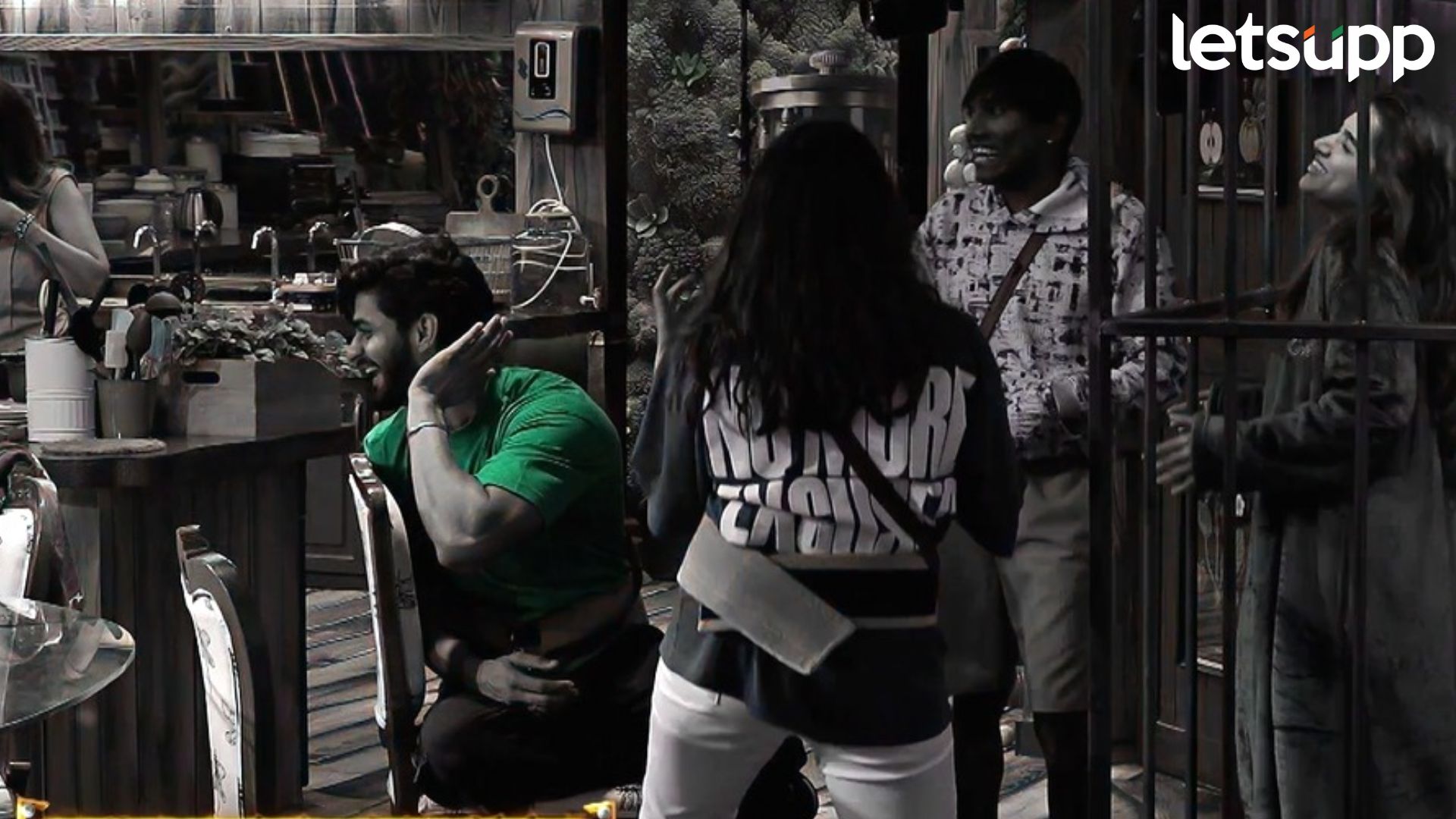 Bigg Boss Marathi: ‘कोणी प्रेमाला ठोकर मारणार तर कोणी पस्तावणार’, घरात नवीन समीकरण तयार होणार? Bigg Boss Marathi: 'कोणी प्रेमाला ठोकर मारणार तर कोणी पस्तावणार', घरात नवीन समीकरण तयार होणार?
