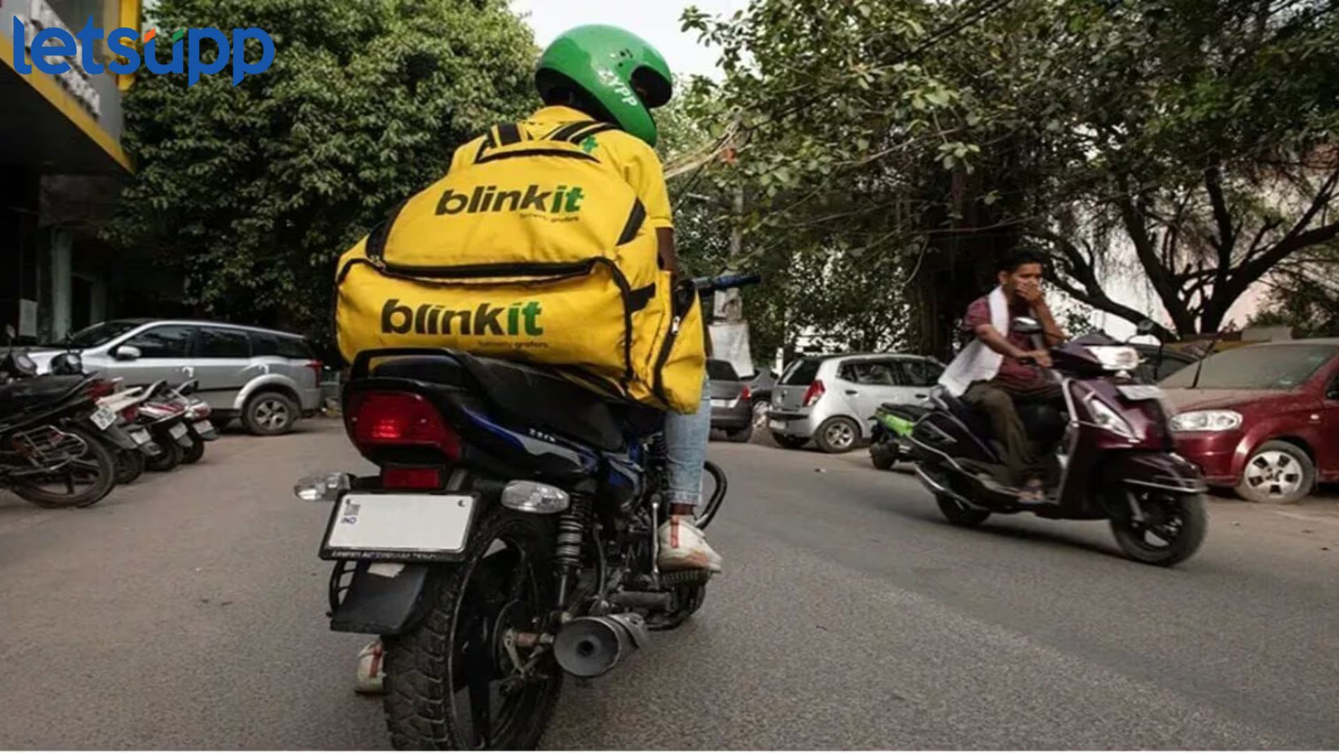 भारीच, 10 मिनिटांत घर पोहोच मिळणार पासपोर्ट फोटो, Blinkit करणार मदत ; जाणून घ्या खर्च Blinkit Passport Size Photo : भारीच, 10 मिनिटांत घर पोहोच मिळणार पासपोर्ट फोटो, Blinkit करणार मदत ; जाणून घ्या खर्च