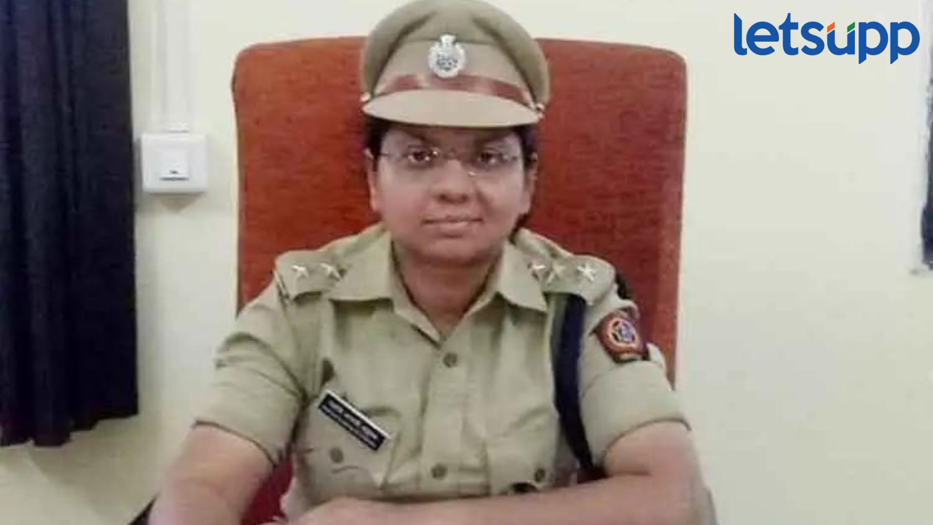 गृहविभागाचा आदेश, रायसोनी प्रकरणात IPS भाग्यश्री नवटक्के यांच्यावर गुन्हा दाखल IPS Bhagyashree Navtake : गृहविभागाचा आदेश, रायसोनी प्रकरणात IPS भाग्यश्री नवटक्के यांच्यावर गुन्हा दाखल
