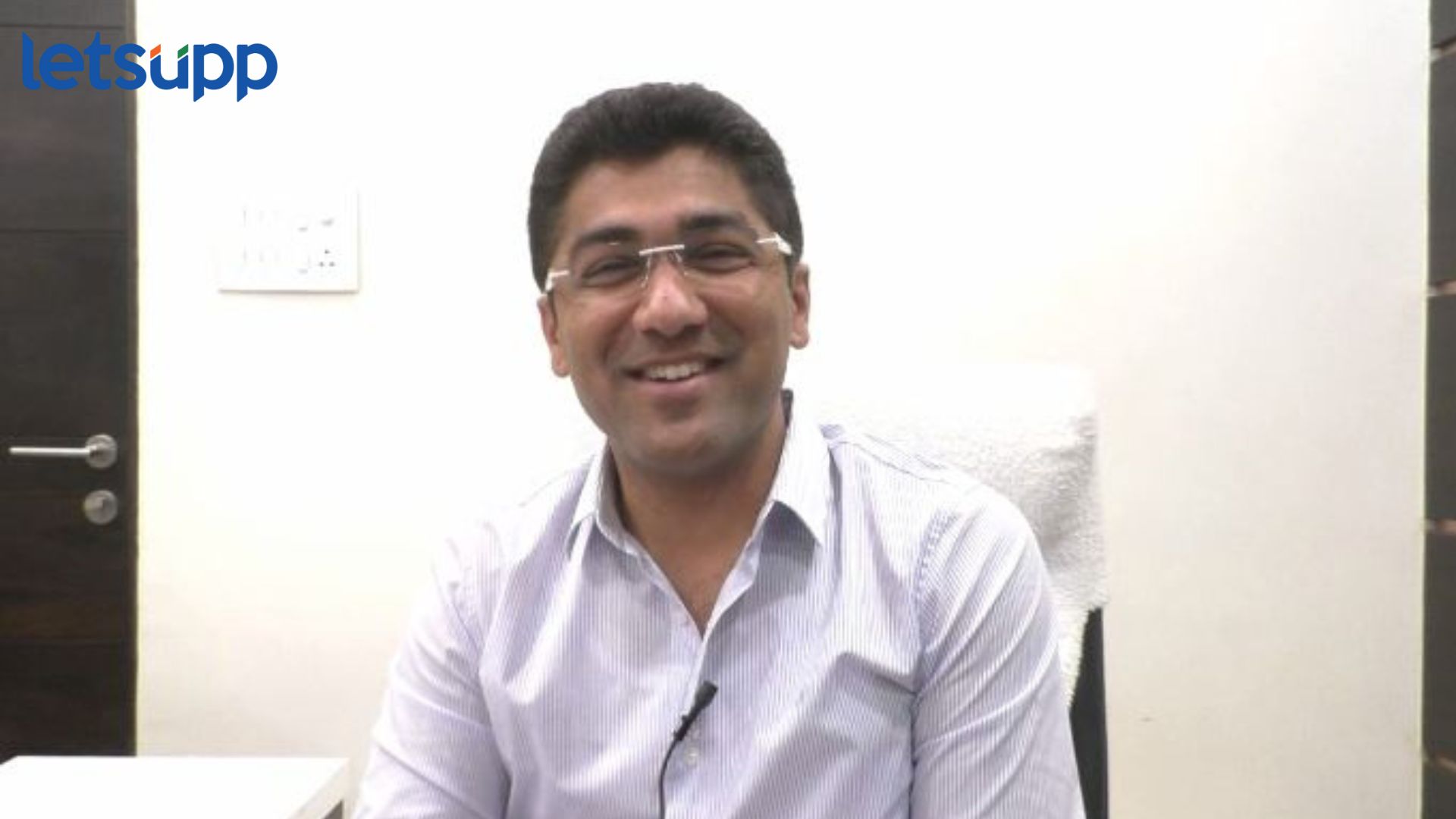 ‘आम्ही रिझल्ट देण्याचे काम करतो मात्र नकारात्मक प्रचार करणारे…’, जगतापांचा विरोधकांवर हल्लाबोल Sangram Jagtap : 'आम्ही रिझल्ट देण्याचे काम करतो मात्र नकारात्मक प्रचार करणारे...', जगतापांचा विरोधकांवर हल्लाबोल