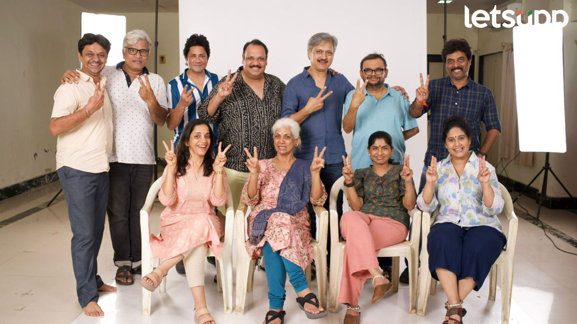 ‘सूर्याची पिल्ले’ नाटक पुन्हा एकदा रंगभूमीवर, रॉयल ऑपेरा हाऊस येथे होणार शुभारंभाचा पहिला प्रयोग 'सूर्याची पिल्ले' नाटक पुन्हा एकदा रंगभूमीवर, रॉयल ऑपेरा हाऊस येथे होणार शुभारंभाचा पहिला प्रयोग