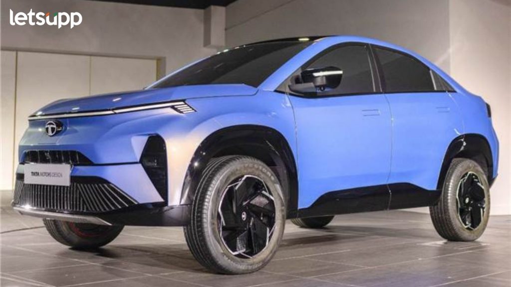 Tata Curvv EV ने बाजारात घेतली कडक एन्ट्री, देणार 585Km रेंज, किंमत आहे फक्त ...