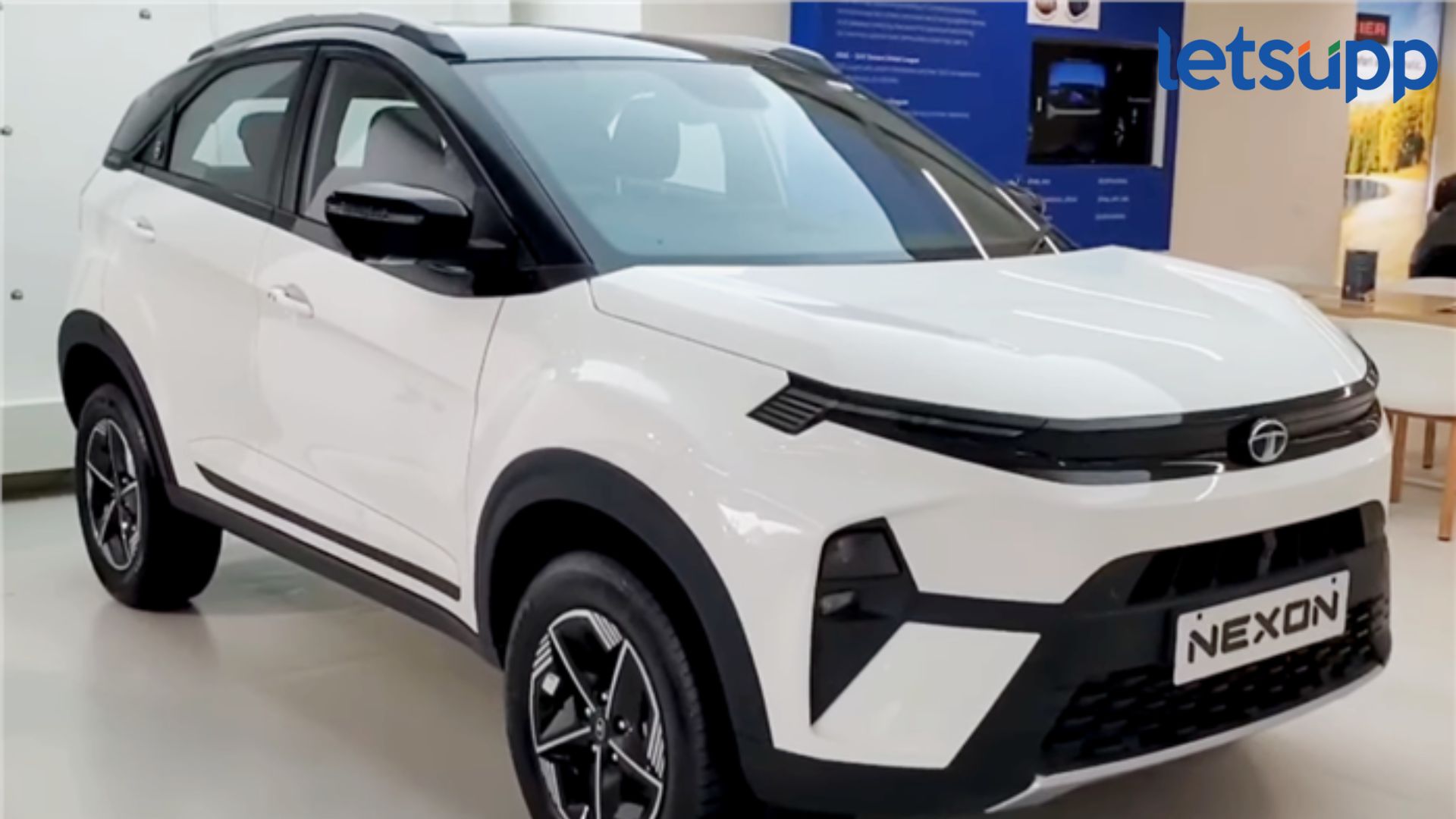 Nexon, Harrier, Punch वर बंपर सवलत, खरेदीसाठी गर्दी, जाणून घ्या डिस्काउंट ऑफर Tata Motors Discounts Offers : Nexon, Harrier, Punch वर बंपर सवलत, खरेदीसाठी गर्दी, जाणून घ्या डिस्काउंट ऑफर