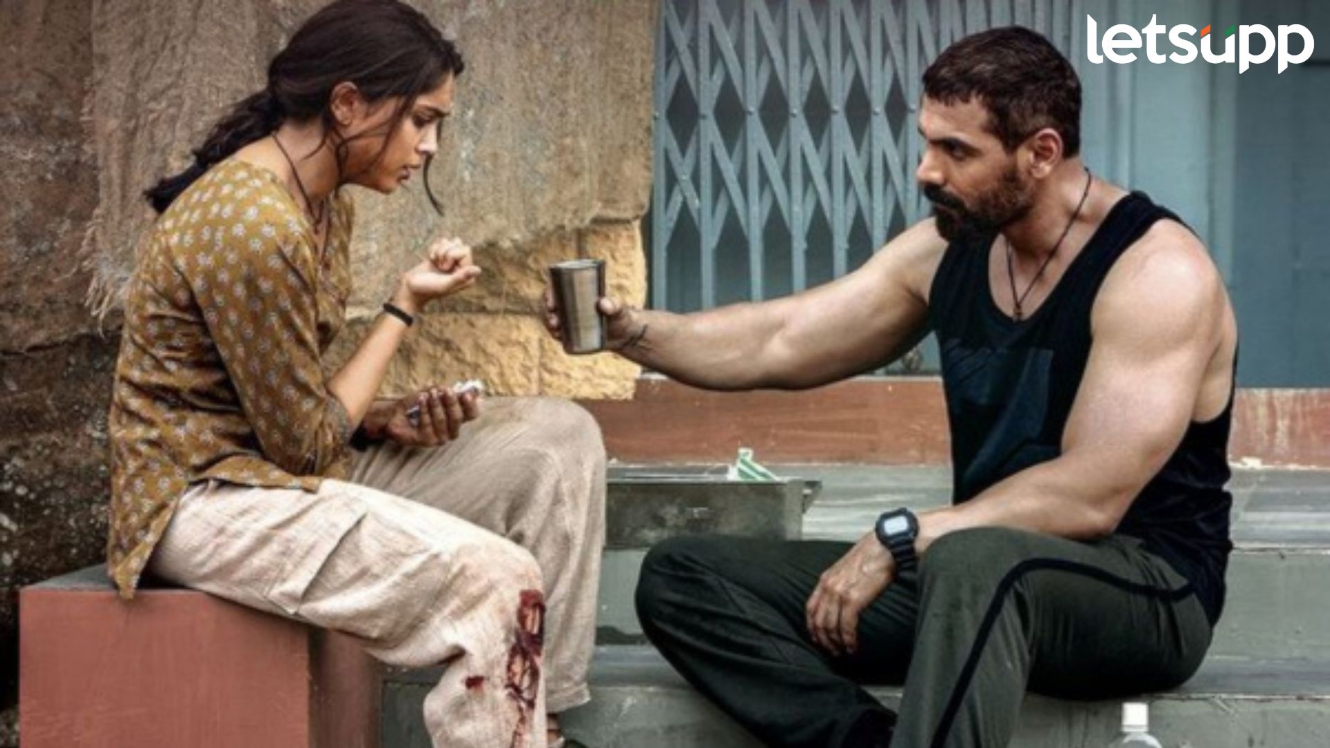 Vedaa OTT: ‘वेदा’ सिनेमा ओटीटी प्लॅटफॉर्मवर होणार रिलीज, कधी? कुठे? बघता येईल जाणून घ्या Vedaa OTT: 'वेदा' सिनेमा ओटीटी प्लॅटफॉर्मवर होणार रिलीज, कधी? कुठे? बघता येईल जाणून घ्या