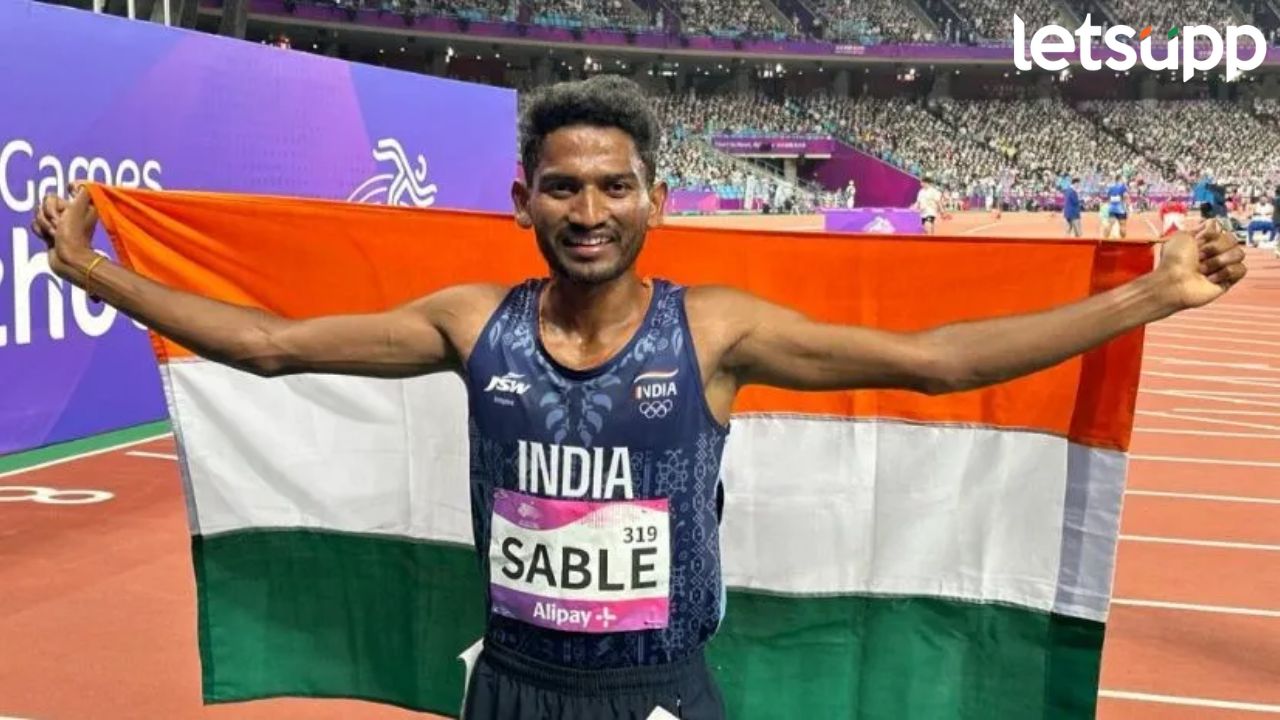 Avinash Sable: बीड जिल्हातील शेतकऱ्याचा मुलगा; वाचा, पॅरिस ते ऑलिंपिकपर्यंतचा संघर्षमय प्रवास Avinash Sable: बीड जिल्हातील शेतकऱ्याचा मुलगा; वाचा, पॅरिस ते ऑलिंपिकपर्यंतचा संघर्षमय प्रवास