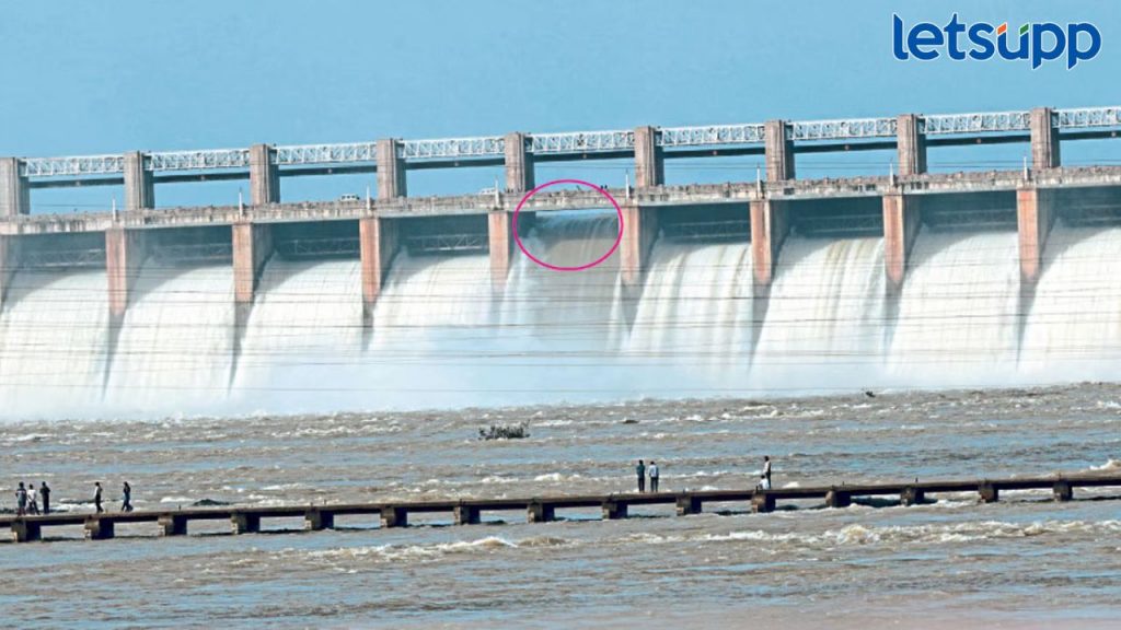 तुंगभद्रा धरणाचा दरवाजा गेला वाहून; पाण्याचा विसर्ग वाढला, अनेक गावच्या नागरिकांचं केलं स्थलांतर