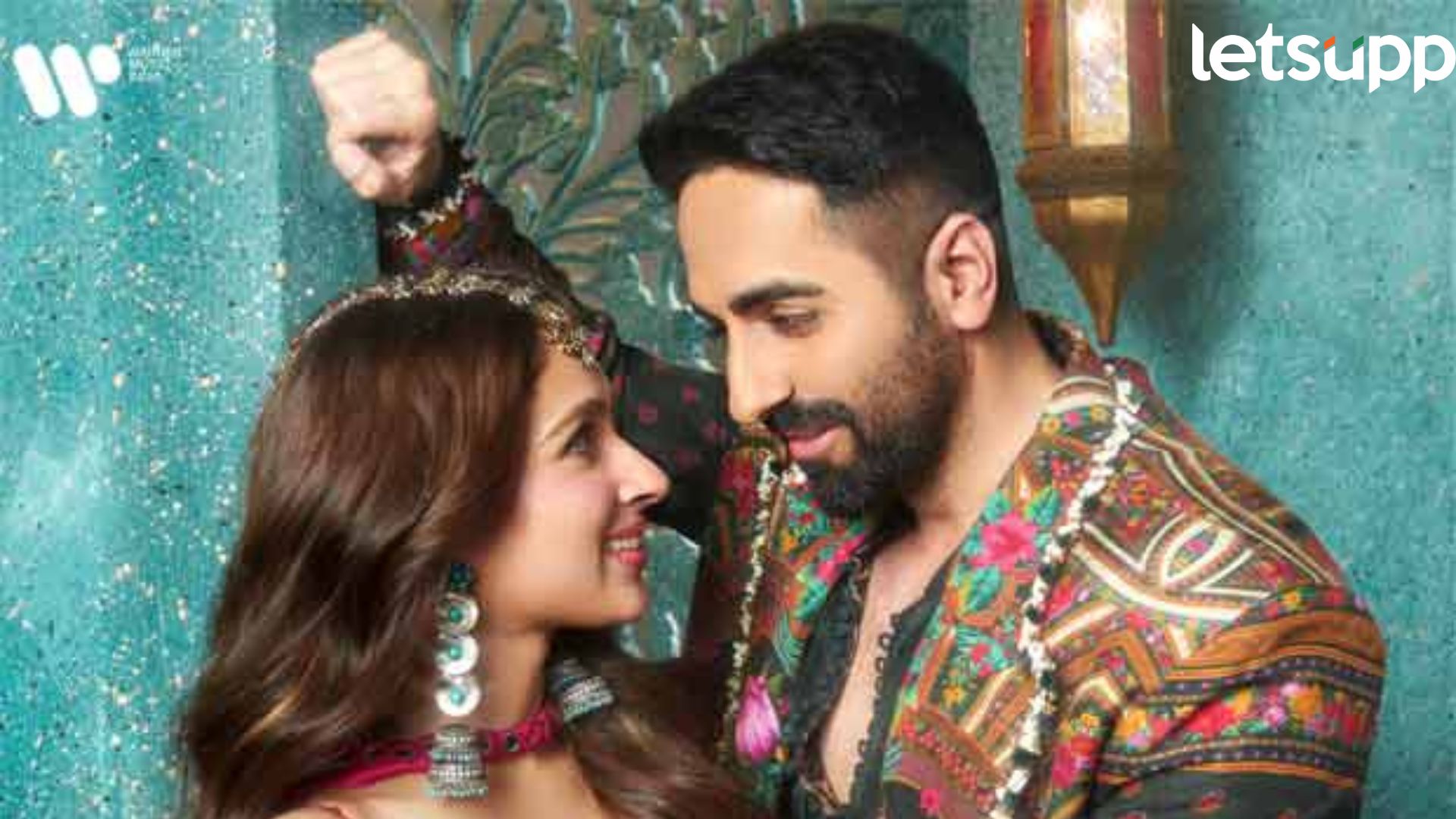 Ayushmann Khurrana: आयुष्मान खुरानाने ‘जचडी’ या आगामी गरबा गाण्याचे पोस्टर प्रदर्शित Ayushmann Khurrana: आयुष्मान खुरानाने 'जचडी' या आगामी गरबा गाण्याचे पोस्टर प्रदर्शित