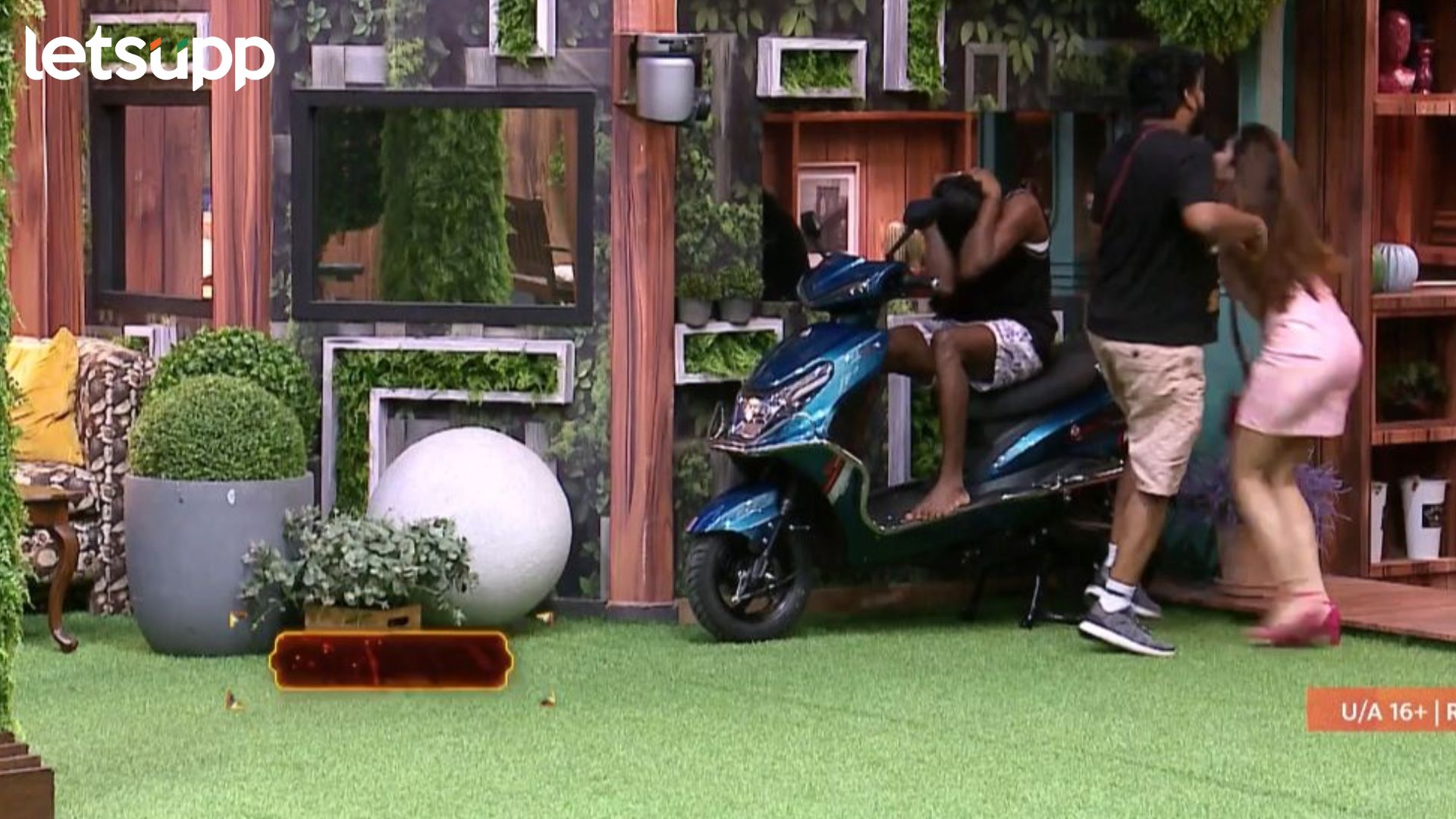 Bigg Boss Marathi: बिग बॉस मराठी’च्या घरातली ‘ही’ बनवाबनवी पाहिलीत का? Bigg Boss Marathi: बिग बॉस मराठी’च्या घरातली ‘ही’ बनवाबनवी पाहिलीत का?