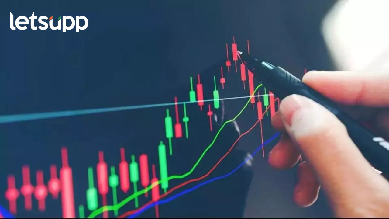 Stock Market : शेअर बाजाराची कासव गतीने सुरुवात; सेन्सेक्स 160 अंकांनी घसरला, शेअर वधारले Stock Market : शेअर बाजाराची कासव गतीने सुरुवात; सेन्सेक्स 160 अंकांनी घसरला, शेअर वधारले