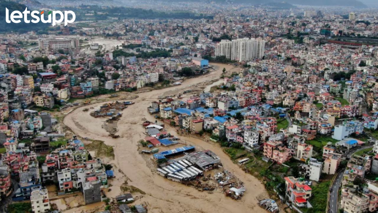 नेपाळमध्ये वादळी पाऊस! आत्तापर्यंत 112 जणांचा मृत्यू; अनेकजण बेपत्ता, बिहारला पुराचा धोका नेपाळमध्ये वादळी पाऊस! आत्तापर्यंत 112 जणांचा मृत्यू; अनेकजण बेपत्ता, बिहारला पुराचा धोका