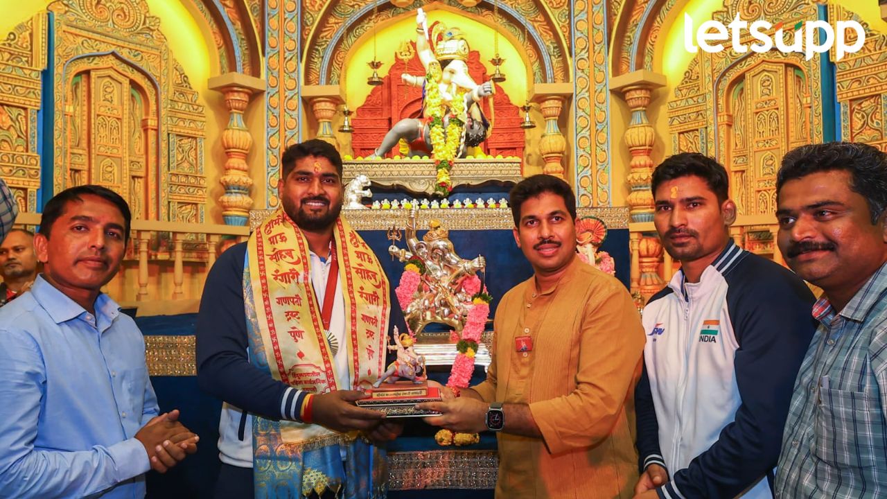 Puneet Balan Group : ऑलिंपिक खेळाडू सचिन खिलारीला पुनीत बालन ग्रुप’कडून मोठं बक्षीस जाहीर Puneet Balan Group : ऑलिंपिक खेळाडून सचिन खिलारीला पुनीत बालन ग्रुप'कडून मोठं बक्षीस जाहीर