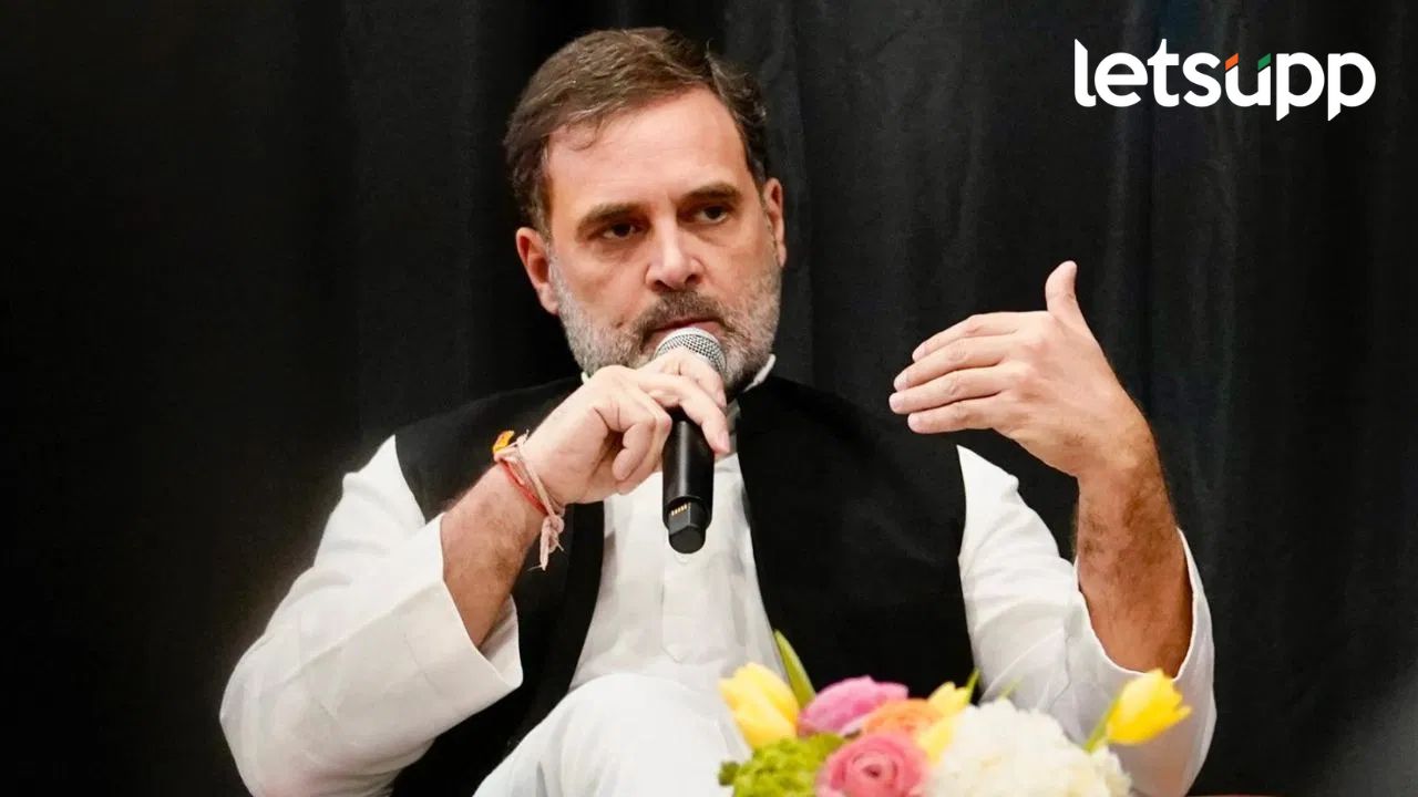 राहुल गांधी देशातील एक नंबरचे दहशतवादी; त्यांच्यावर तर…. केंद्रीय मंत्र्यांचे वादग्रस्त विधान राहुल गांधी देशातील एक नंबरचे दहशतवादी; त्यांच्यावर तर.... केंद्रीय मंत्र्यांचे वादग्रस्त विधान