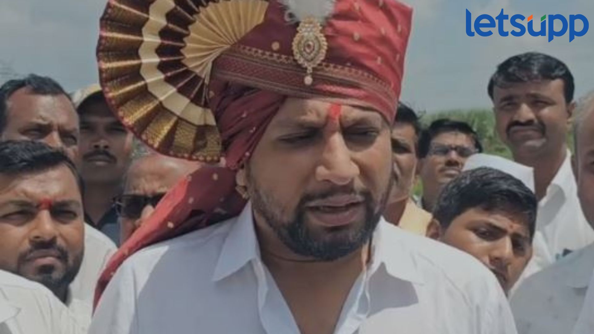 सुजय विखे वाढवणार थोरातांचं टेन्शन? विधानसभेसाठी संगमनेरमधून ठोकला दावा Sujay Vikhe : सुजय विखे वाढवणार थोरातांचं टेन्शन? विधानसभेसाठी संगमनेरमधून ठोकला दावा