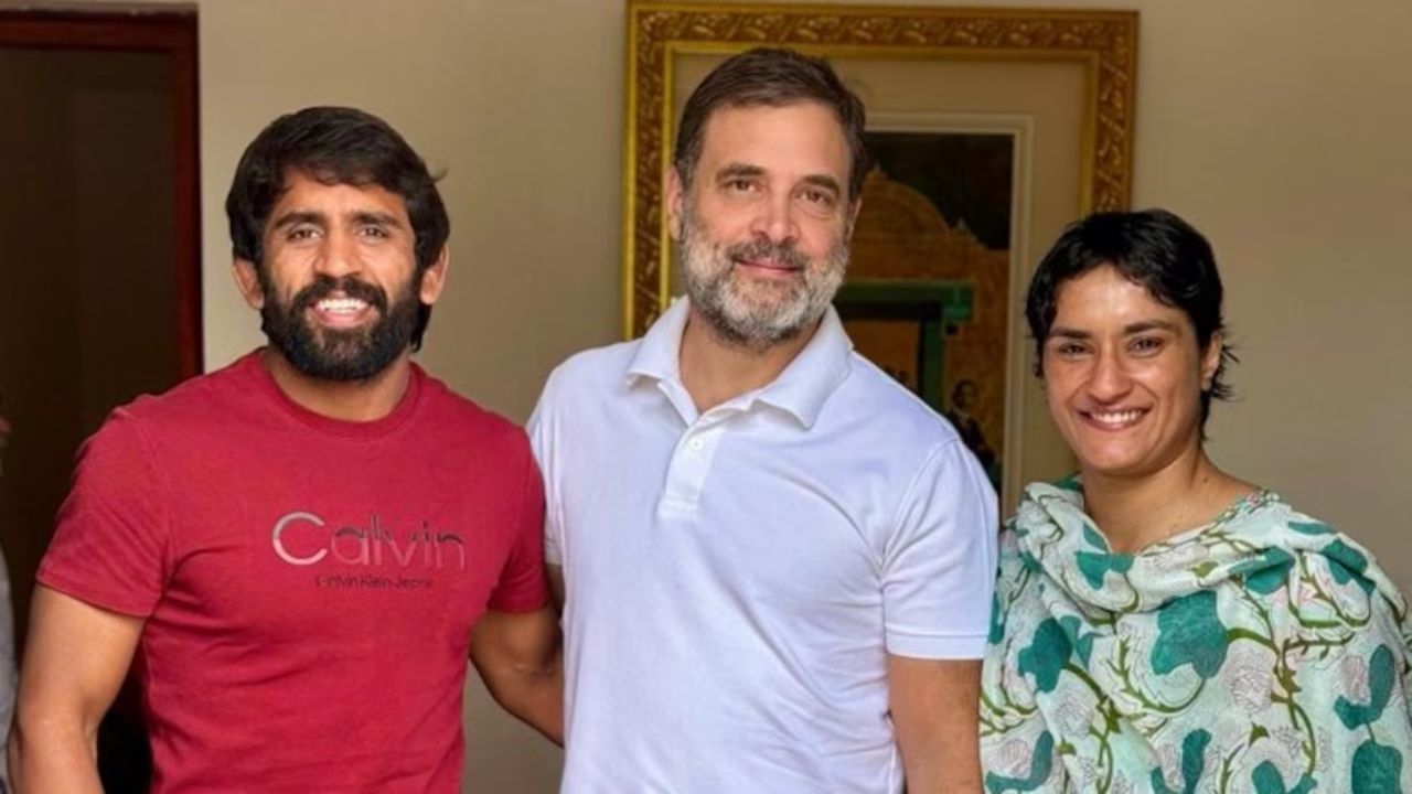 कुस्तीनंतर राजकारणाचा डाव! निवडणुकीआधीच विनेश अन् बजरंगची काँग्रेसमध्ये एन्ट्री Haryana