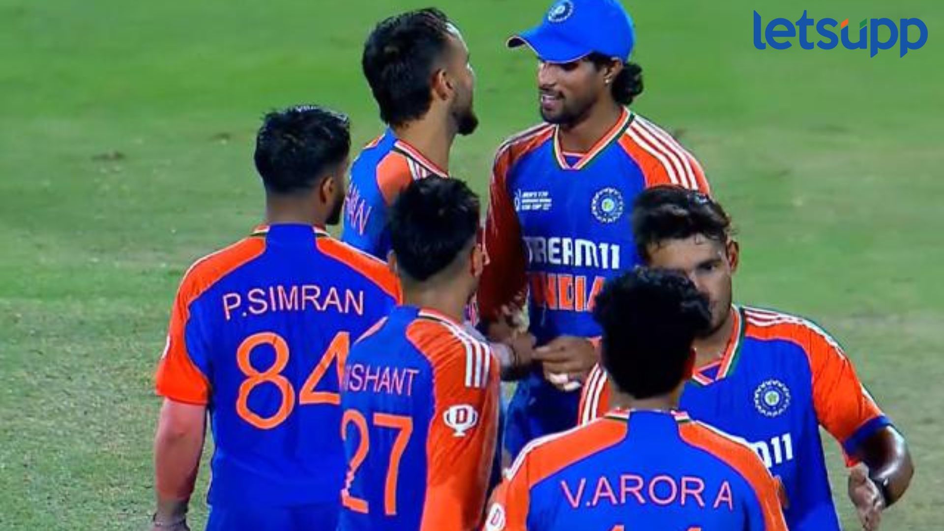 Emerging Asia Cup 2024 मध्ये भारताने UAE चा सात विकेटने उडवला धुव्वा, अभिषेक शर्मा ठरला हिरो! Emerging Asia Cup 2024 मध्ये भारतीय संघाची दमदार कामगिरी, UAE चा सात विकेटने उडवला धुव्वा