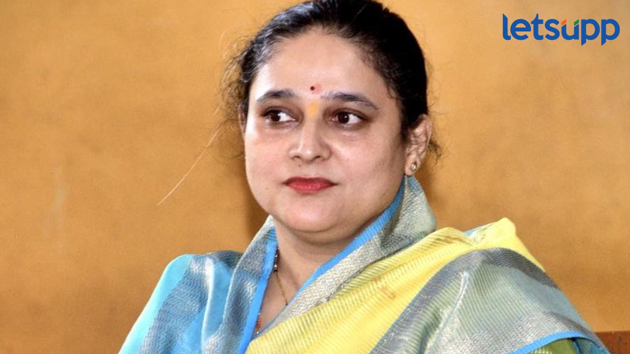 काँग्रेसने ऐनवेळी उमेदवार बदलला, कोल्हापूर उत्तर मतदारसंघात आता मधुरीमाराजे रिंगणात… Madhurimaraj Malojiraje Bhosale