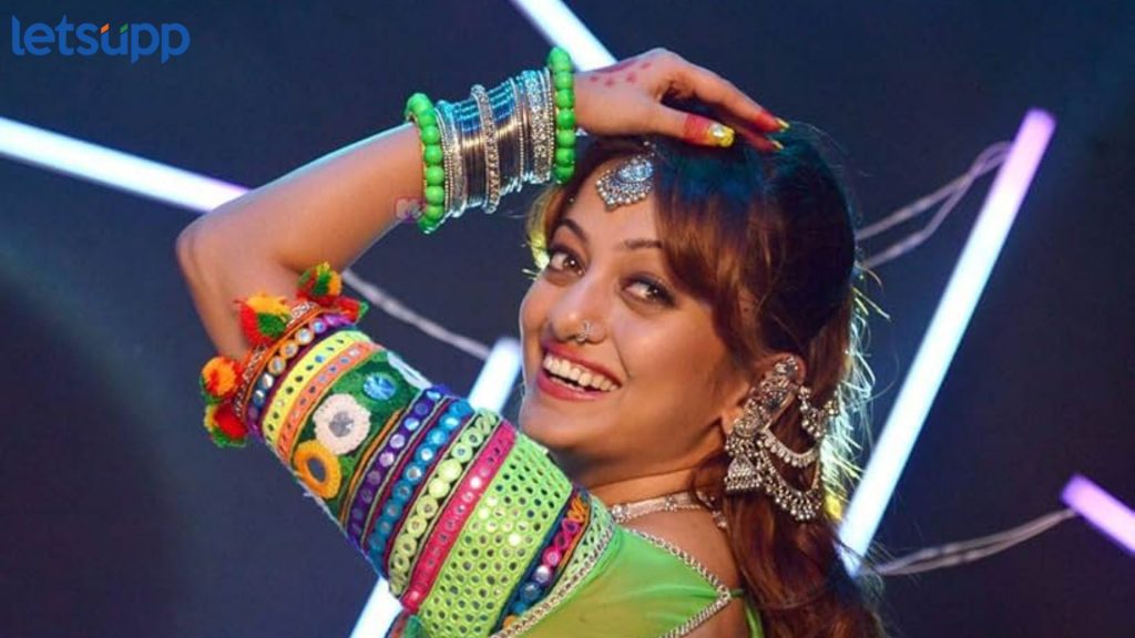 Mansi Naik: नवरात्र उत्सव; दांडीया स्पर्धेला कोपरगावात अभिनेत्री मानसी नाईक हजेरी लावणार