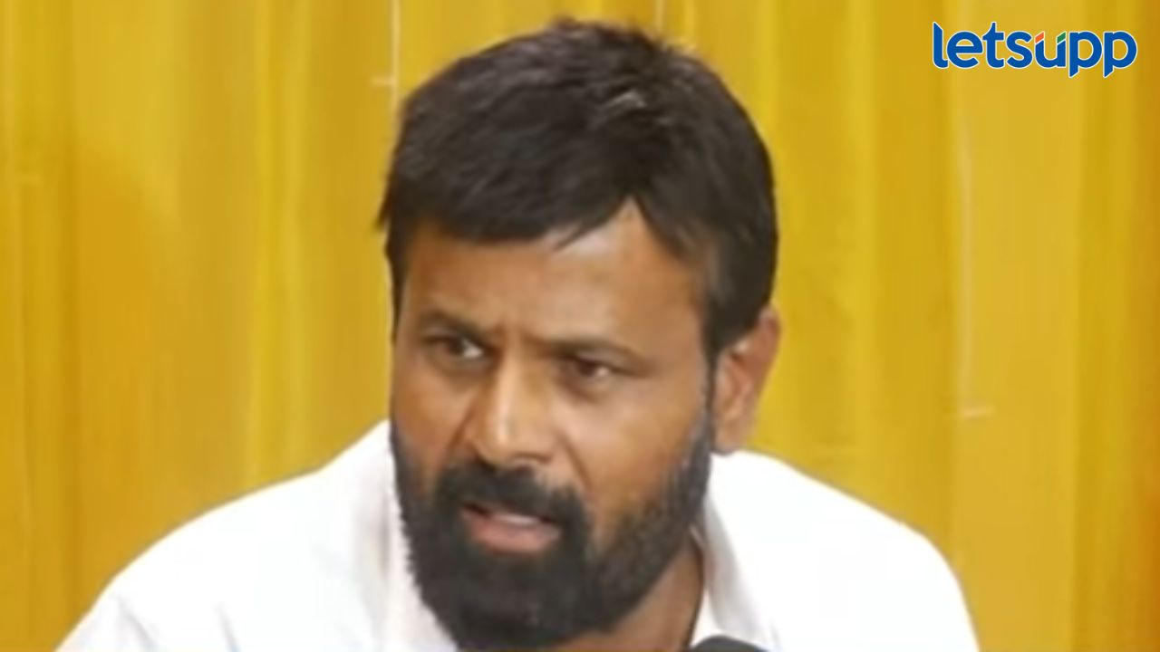video : दारू पिण्याची वेळ संध्याकाळी 7 वाजताची असते का? व्हायरल व्हिडिओवर काय म्हणाले हाके? video : दारू पिण्याची वेळ संध्याकाळी 7 वाजताची असते का? व्हायरल व्हिडिओवर काय म्हणाले हाके?