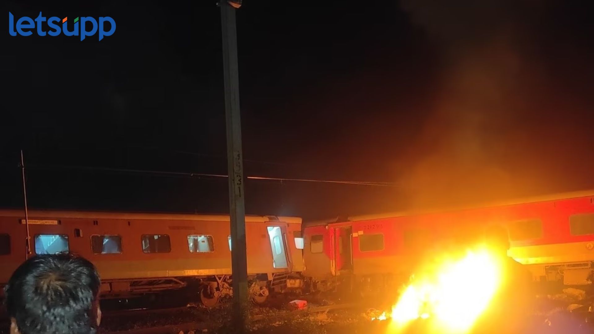 मोठी बातमी! एक्सप्रेस ट्रेन आणि मालगाड़ीमध्ये धडक, अनेक लोक जखमी Train Accident In Tamil Nadu : मोठी बातमी! एक्सप्रेस ट्रेन आणि मालगाड़ीमध्ये धडक, अनेक लोक जखमी