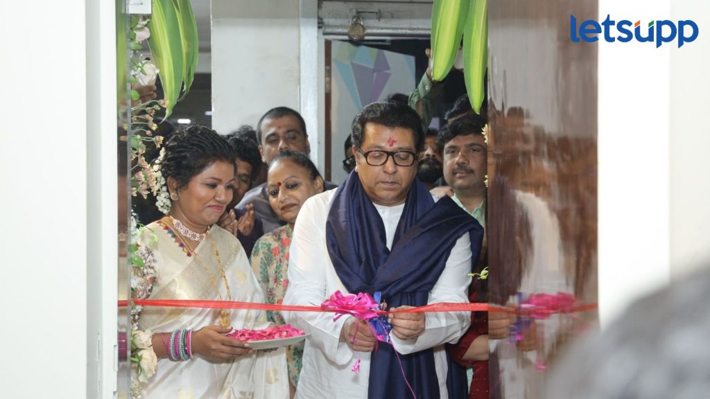 Vaishali Made: औक्षण केलं अन् बोट मोडून नजर काढली; गायकीने राज ठाकरेंचं केलं जंगी स्वागत