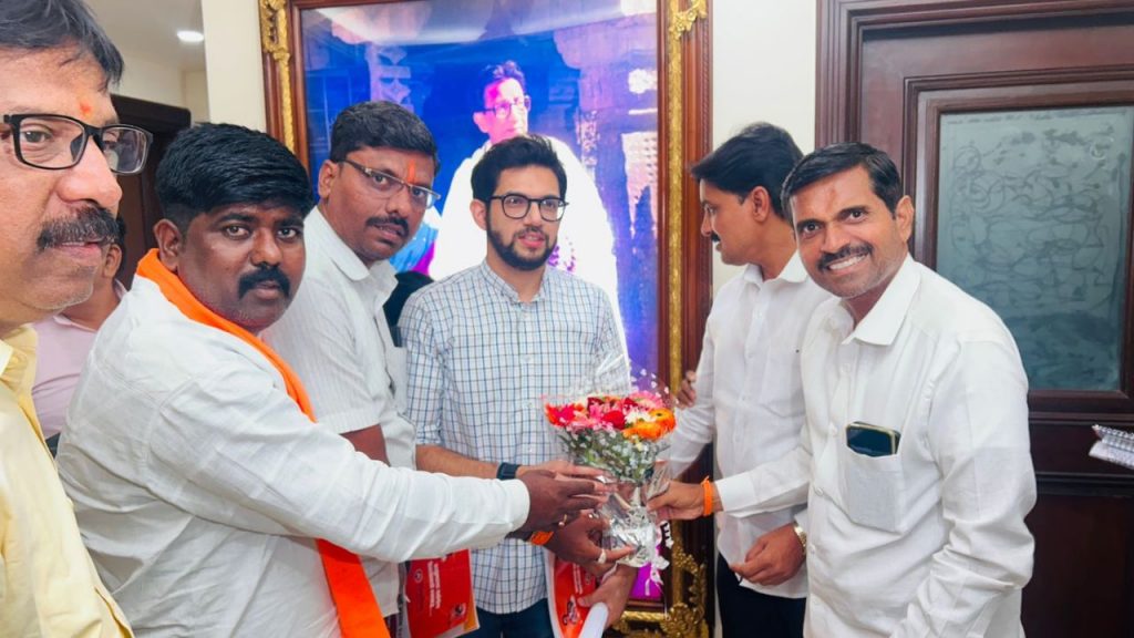 Aditya Thackeray 3