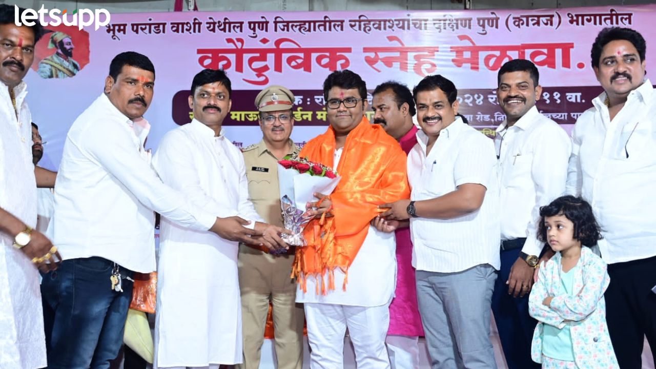 निवडणूक फक्त एक राजकीय लढाई नाही, ही आपल्या विकासाची लढाई: गिरीराज सावंत यांचे आवाहन Giriraj Sawantनिवडणूक फक्त एक राजकीय लढाई नाही, ही आपल्या विकासाची लढाई: गिरीराज सावंत यांचे आवाहन