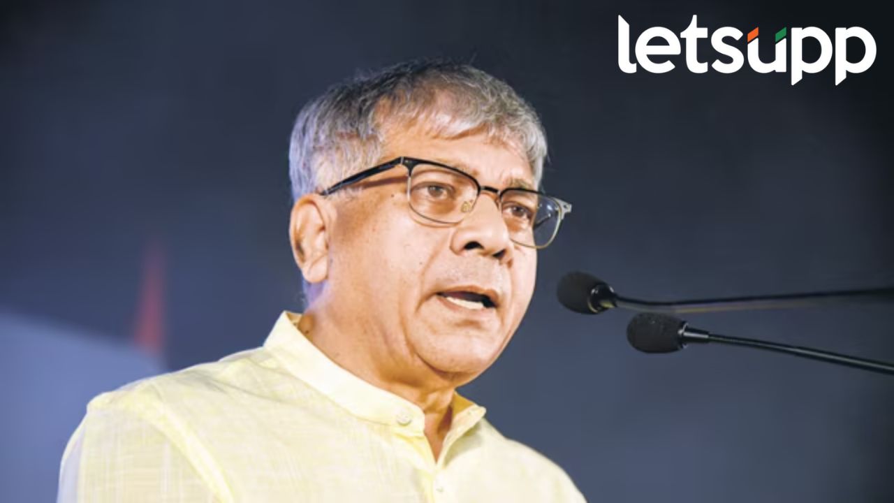 फुले शाहू आंबेडकरी जनता मटण, दारू आणि पैशाने विकली; प्रकाश आंबेडकर असं का म्हणाले? Prakash Ambedkar
