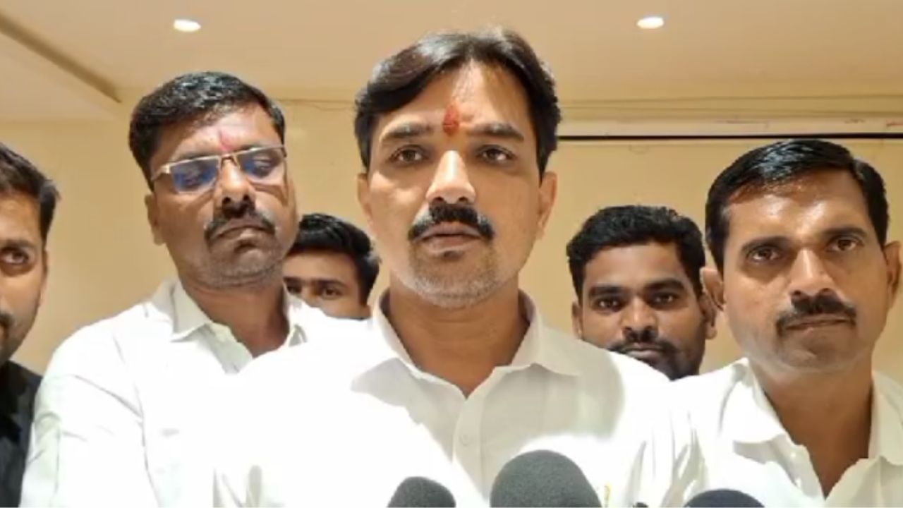 “आता लोकचं ठरवतील कुणाला निवडून द्यायचं”; पारनेरसाठी पठारेंनी वाढवला दबाव Shrikant Pathare 2