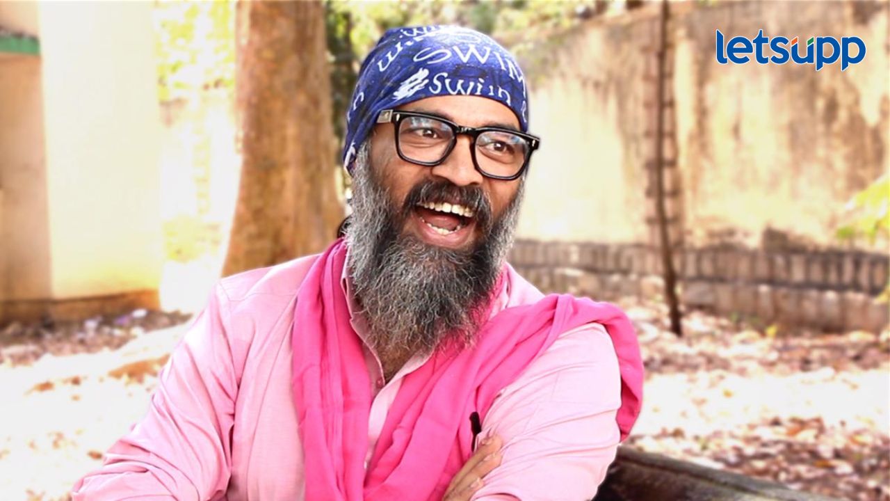 साऊथचे सुप्रसिद्ध दिग्दर्शक गुरुप्रसाद यांचं टोकाचं पाऊल; राहत्या घरी गळफास घेत आयुष्य संपवलं साऊथचे सुप्रसिद्ध दिग्दर्शक गुरुप्रसाद यांचं टोकाचं पाऊल; राहत्या घरी गळफास घेत आयुष्य संपवलं