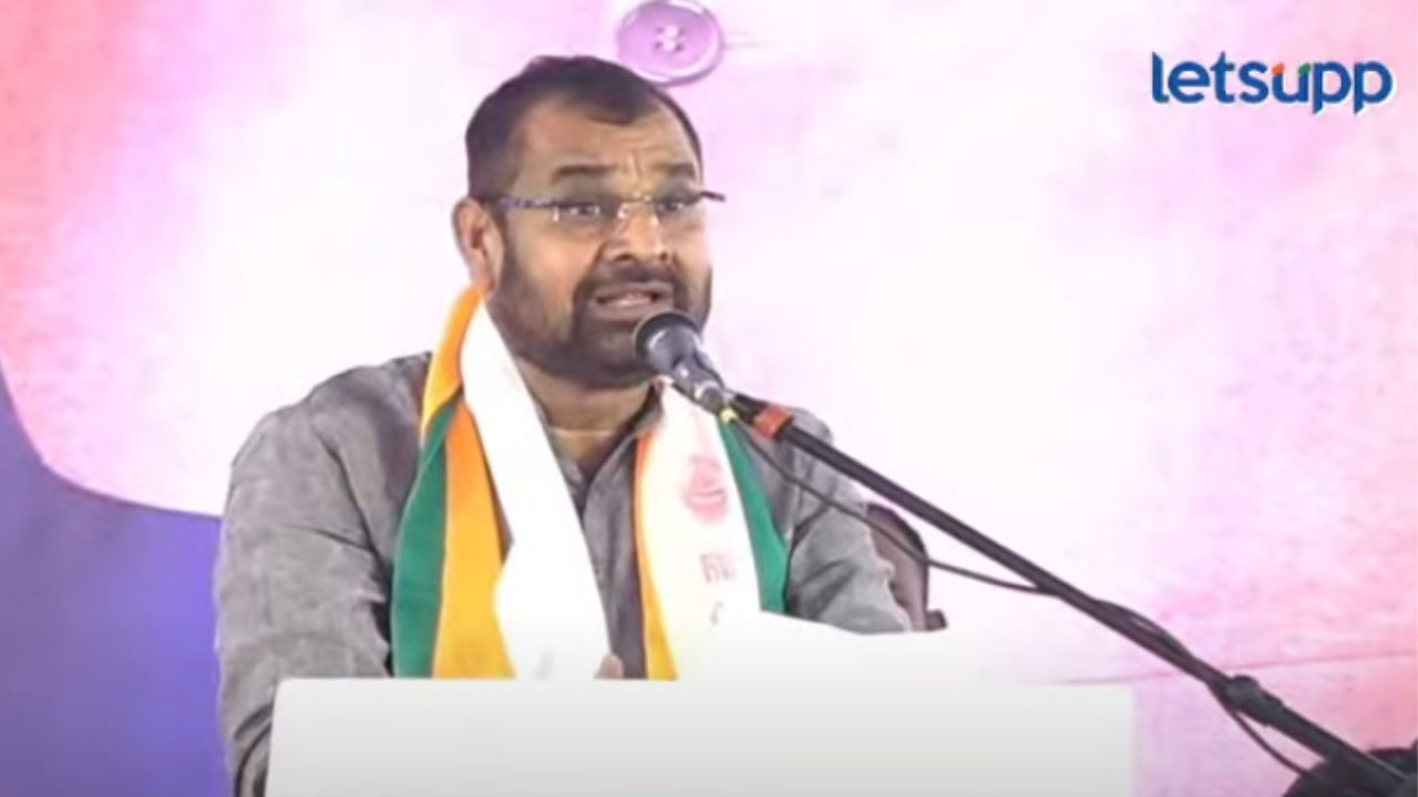 शरद पवारांना त्यांच्या चेहऱ्यासारखा महाराष्ट्र बदलायचा का?; सदाभाऊ खोत यांचं वादग्रस्त वक्तव्य Untitled Design