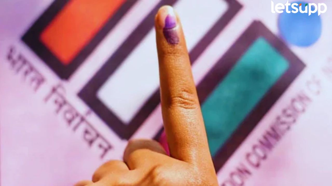 राज्यात दुपारी 1 वाजेपर्यंत किती मतदान झालं? एका क्लिकवर वाचा संपूर्ण अपडेट Voting