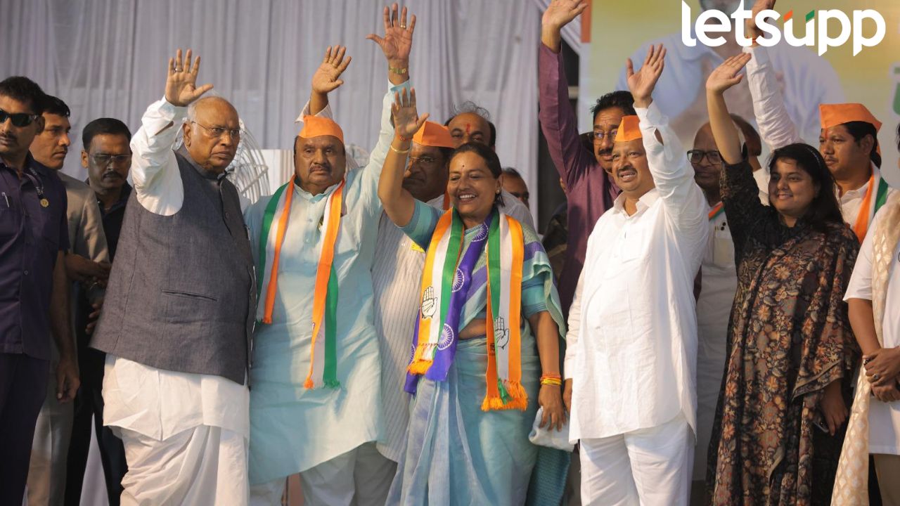 यशोमती ठाकूर यांची ताकद वाढली, भाजपच्या नरेंद्र राऊतांसह शेकडो कार्यकर्त्यांचा कॉंग्रेसमध्ये प्रवेश Yashomati Thakur