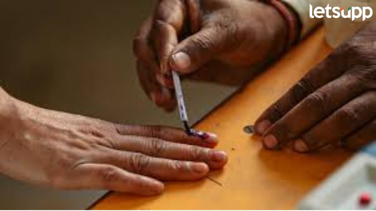 ब्रेकिंग : स्था. स्वराज्य संस्थांच्या निवडणुकांचा मुहूर्त ठरला; राज्य निवडणूक आयोगाने दिली मोठी अपडेट