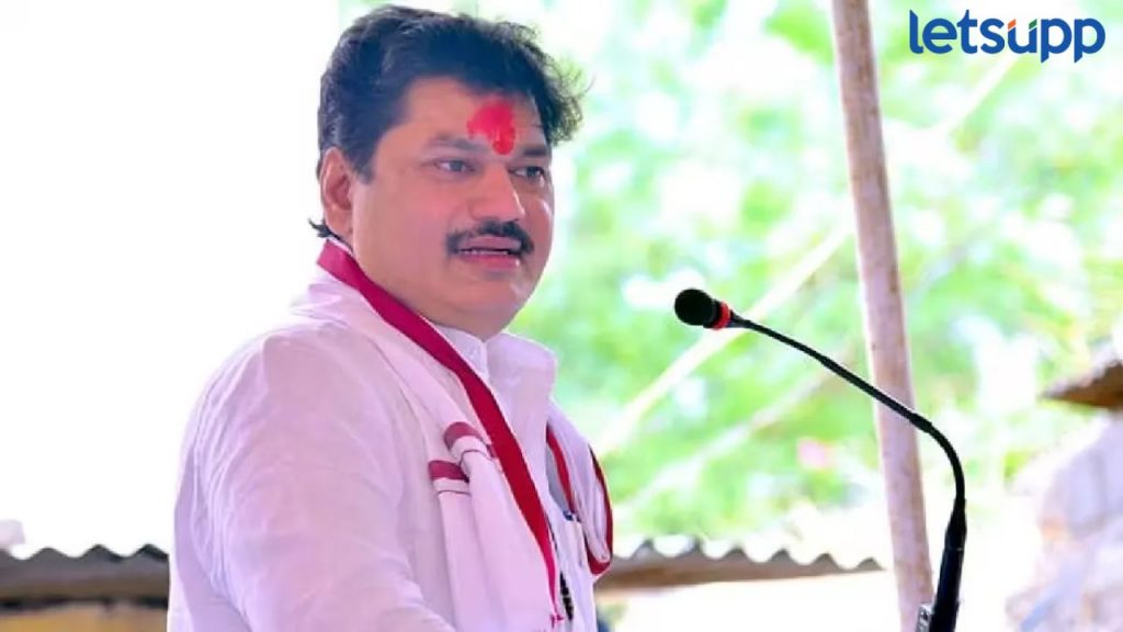 Dhananjay Munde