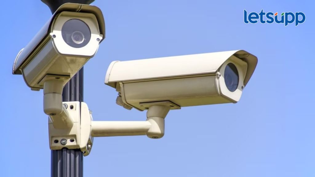 सीसीटीव्ही कॅमेऱ्यांच्या फुटेजवरून वाहनचालकांची तपासणी; पिंपरी-चिंचवडमध्ये तीन कोटी दंड वसूल