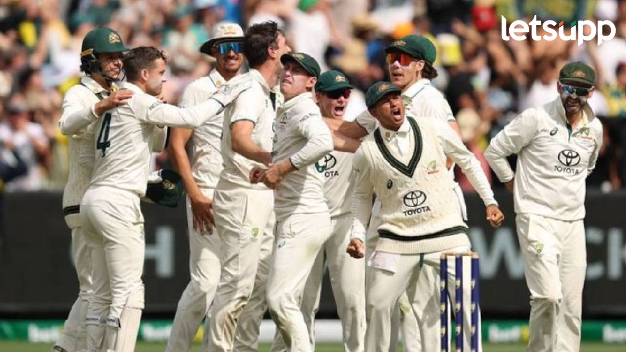 IND vs AUS: शेवटच्या तासाभरात भारताने गमावल्या ७ विकेट्स; कसोटीत ऑस्ट्रेलियाने मारली बाजी IND vs AUS: शेवटच्या तासाभरात भारताने गमावल्या ७ विकेट्स; कसोटीत ऑस्ट्रेलियाने मारली बाजी