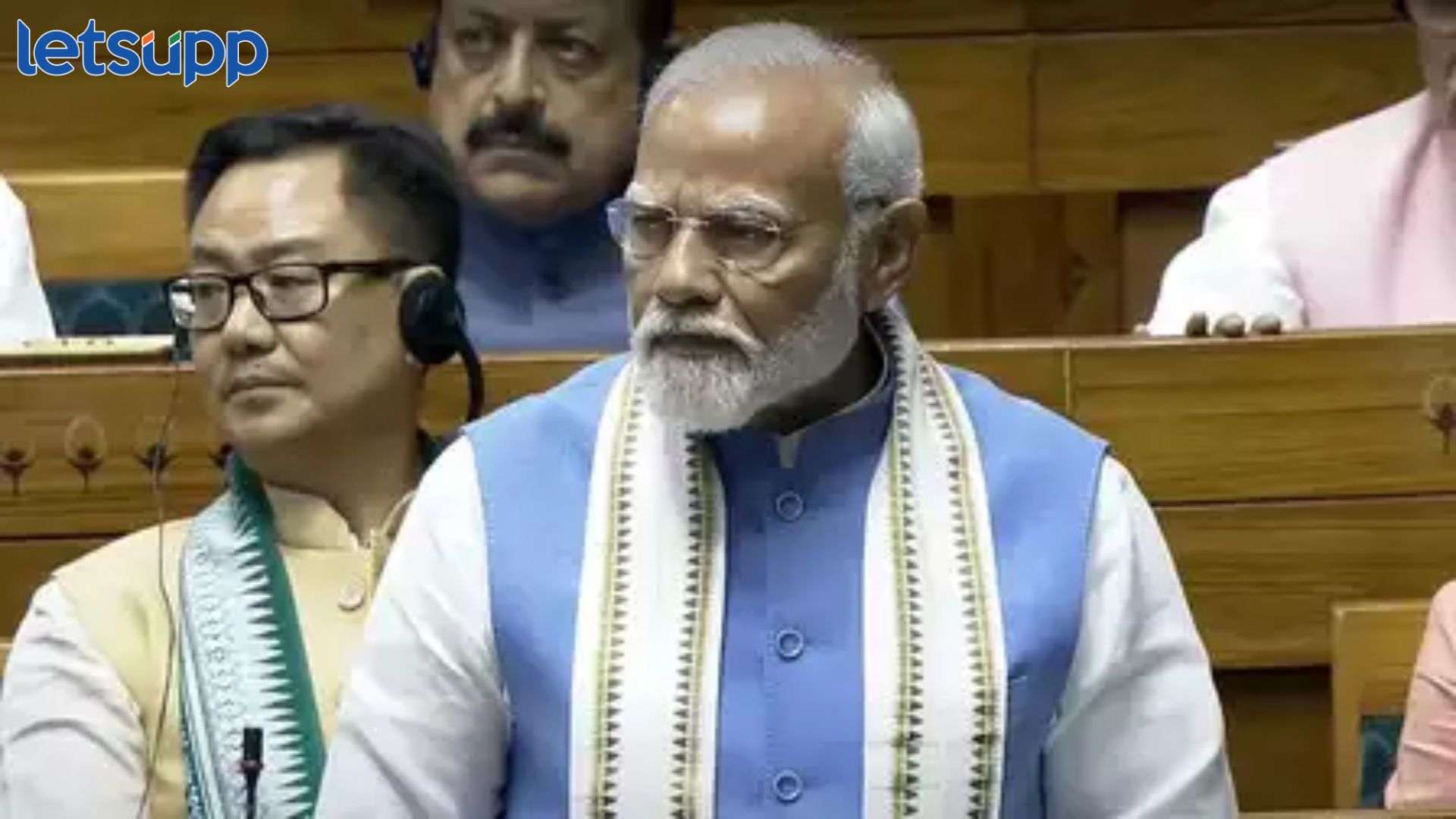 Video : लोकशाहीची जननी म्हणून भारताची ओळख; लोकसभेतील संविधान चर्चेवर मोदींचं विधान PM Modi