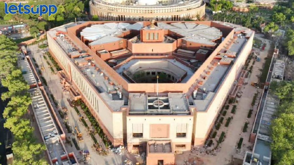 Suicide Attempt Near Parliament