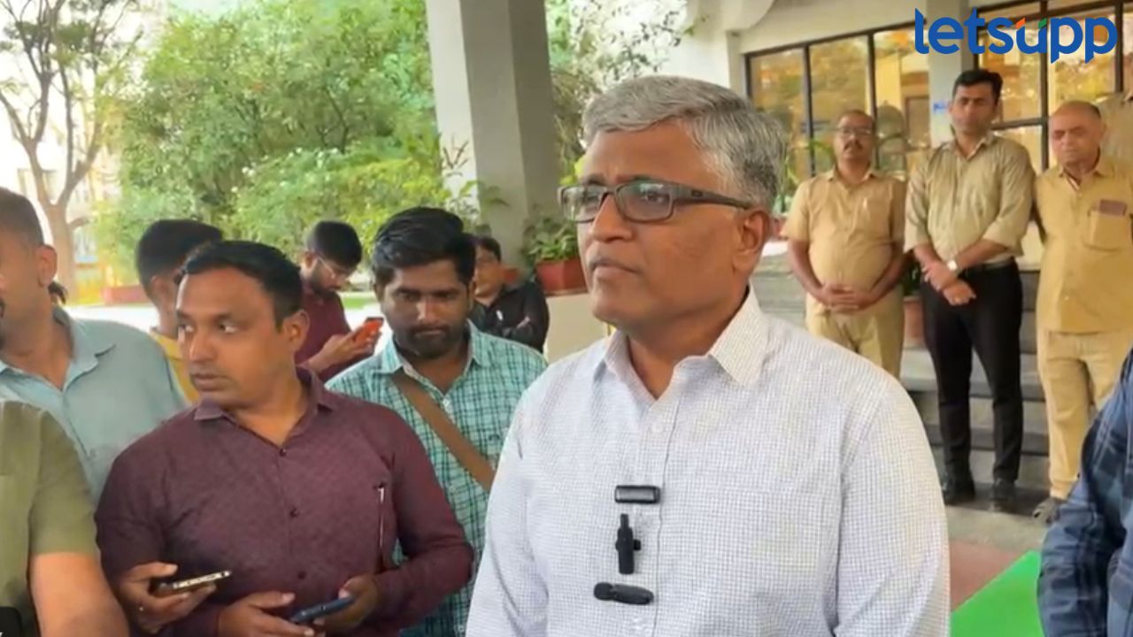 वाल्मिक कराड शरण; CIDच्या पोलीस महानिरीक्षकांनी दिली महत्वाची माहिती, पुढील चौकशी… Walmik Karad (2)