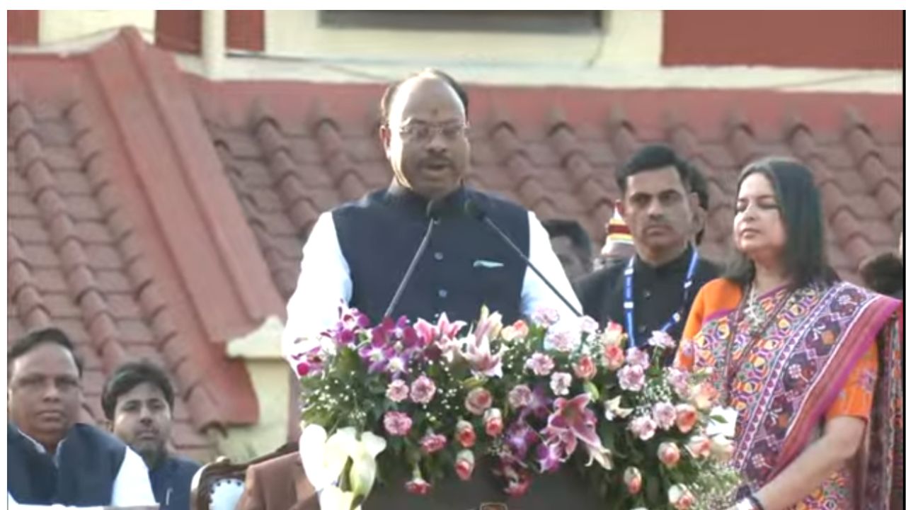 टीम फडणवीस! ३३ आमदारांनी कॅबिनेट तर ६ जणांनी घेतली राज्यमंत्रिपदाची शपथ Bawankule Jpg