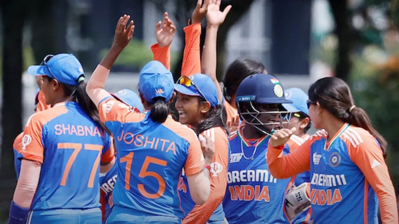 भारताच्या लेकींची कमाल! बांग्लादेशचा पराभव करत आशिया चषकावर कोरलं नाव Team India 2