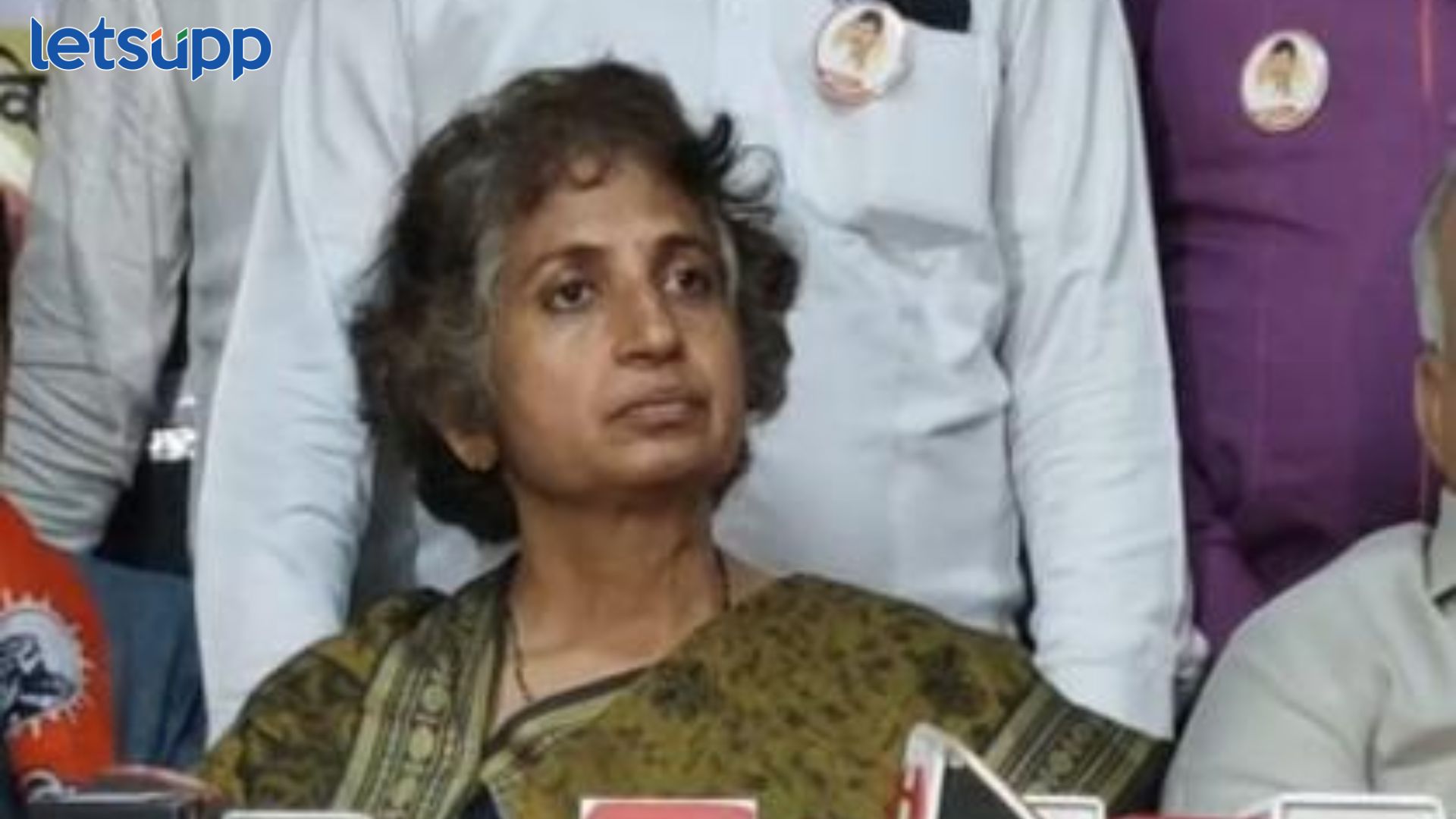 कुटुंब न्याय मिळवण्यासाठी रस्त्यावर पण प्रशासनाला लाज वाटत नाही, संतोष देशमुख हत्या प्रकरणात ज्योती मेटे आक्रमक Jyoti Mete