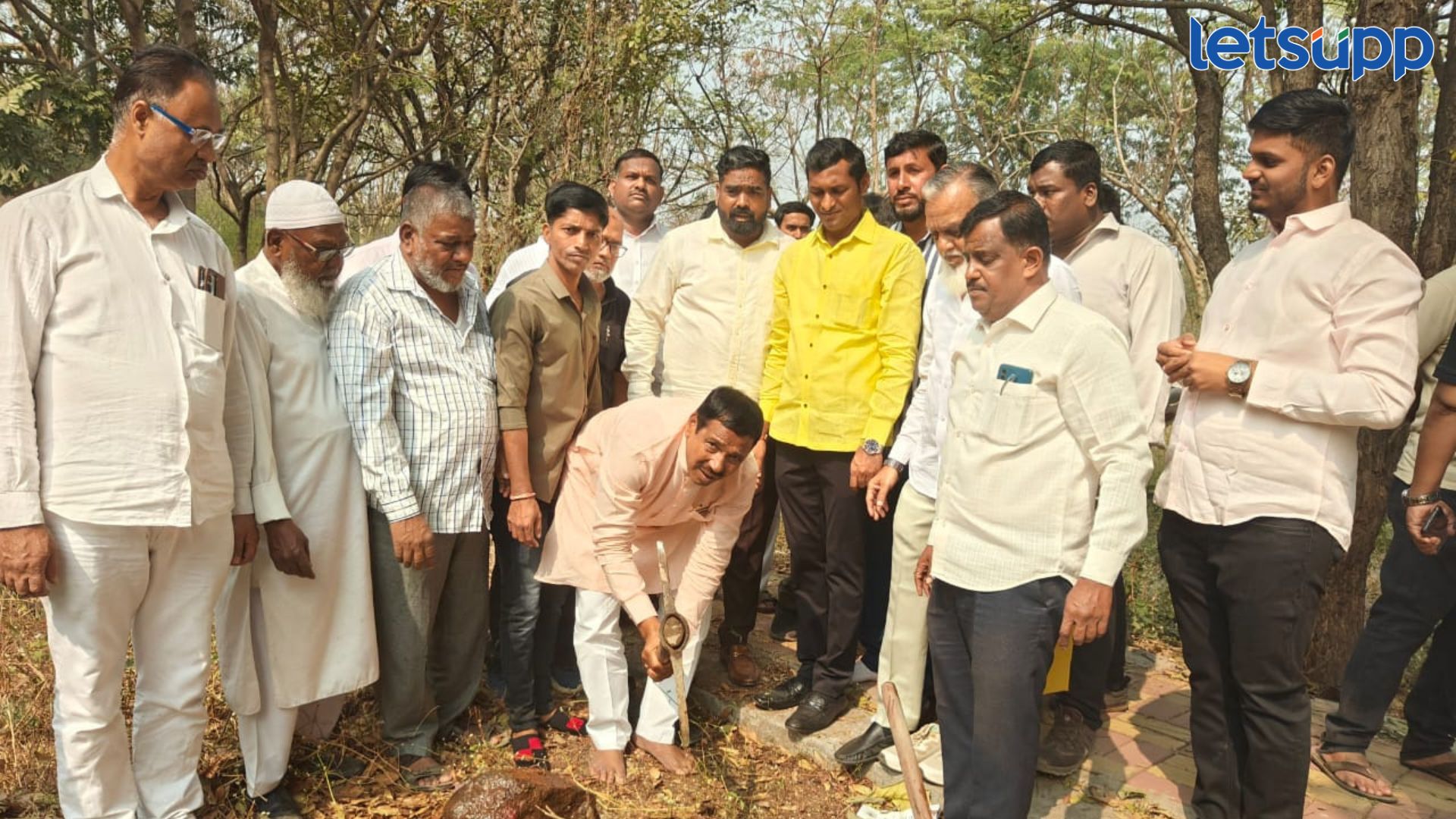 वडगावशेरीतील दफनभूमीच्या नूतनीकरणाचे भूमिपूजन संपन्न, आमदार बापूसाहेब पठारे यांची उपस्थिती MLA Bapusaheb Pathare