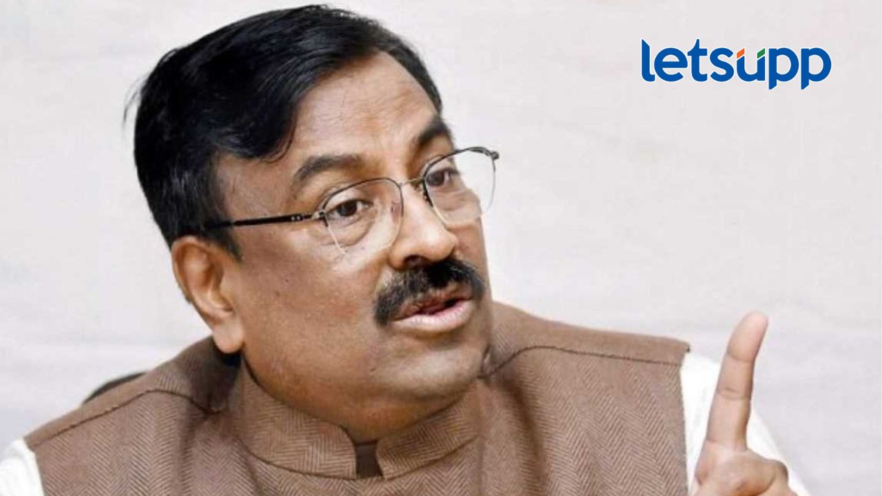 माझं मंत्रिपद काढून घेणाऱ्याला नक्की पश्चाताप… आमदार सुधीर मुनगंटीवार यांचा रोख कुणाकडं? माझं मंत्रिपद काढून घेणाऱ्याला नक्की पश्चाताप… आमदार सुधीर मुनगंटीवार यांचा रोख कुणाकडं?
