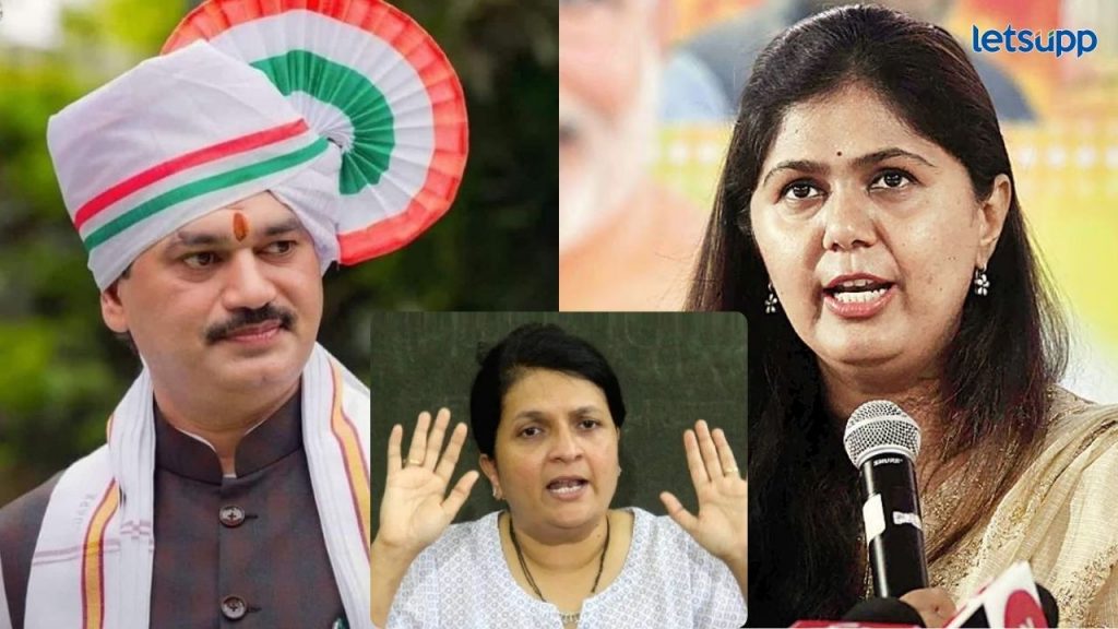 धनंजय मुंडे अन् पंकजा मुंडेंच्या कार्यकर्त्यांकडून मानसिक छळ; अंजली दमानियांचे पुरावे देत गंभीर आरोप