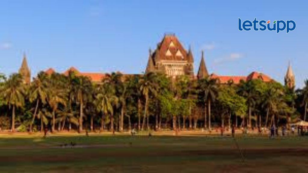 सिग्नलवर 'या' संदेशाचा फलक घेऊन उभा राहा; मद्यधुंत चालकाला उच्च न्यायालयाची आगळी-वेगळी शिक्षा