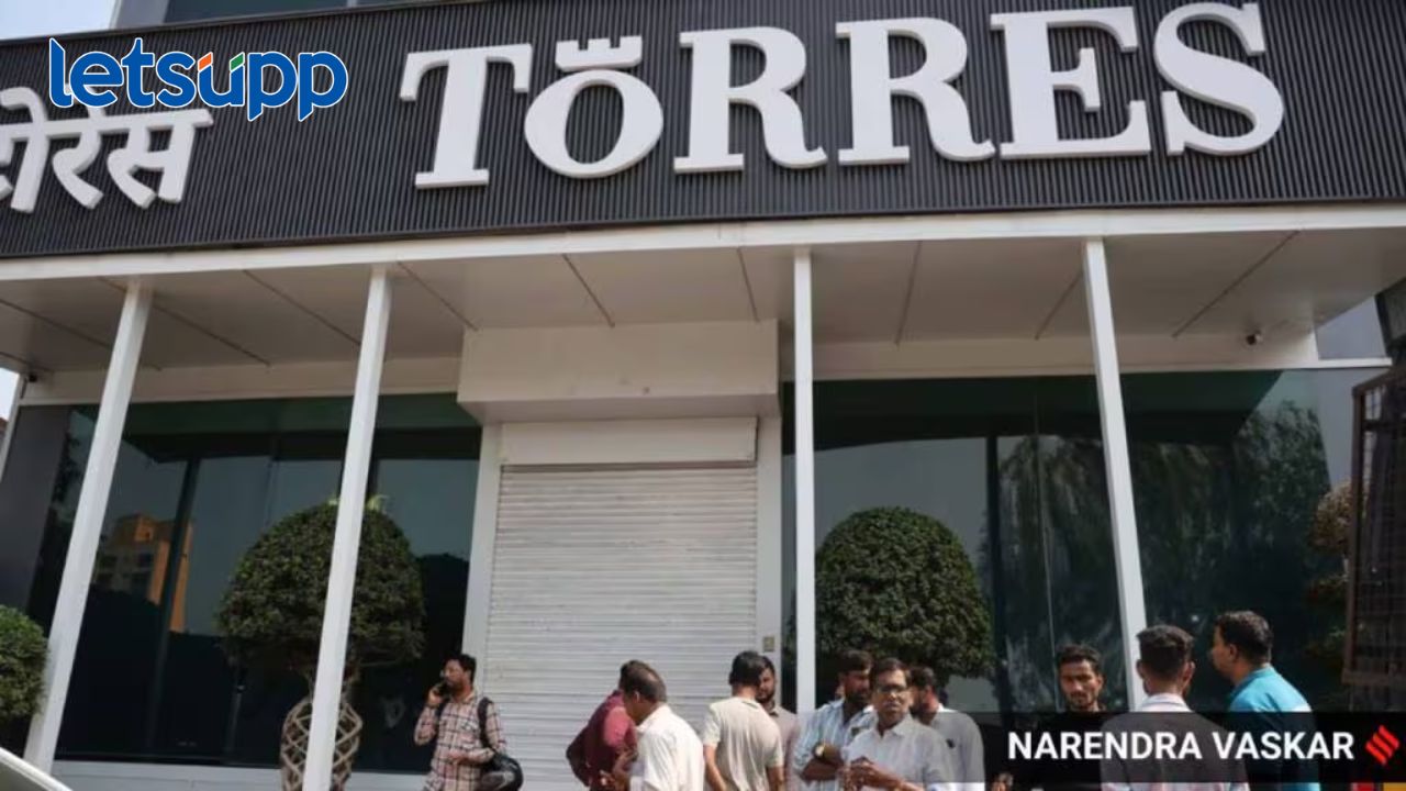 Torres Company : मुंबई पोलिसांची मोठी कारवाई; टोरेस कंपनीच्या CEO ला पुण्याजवळून अटक Torres Company : मुंबई पोलिसांची मोठी कारवाई; टोरेस कंपनीच्या CEO ला पुण्याजवळून अटक