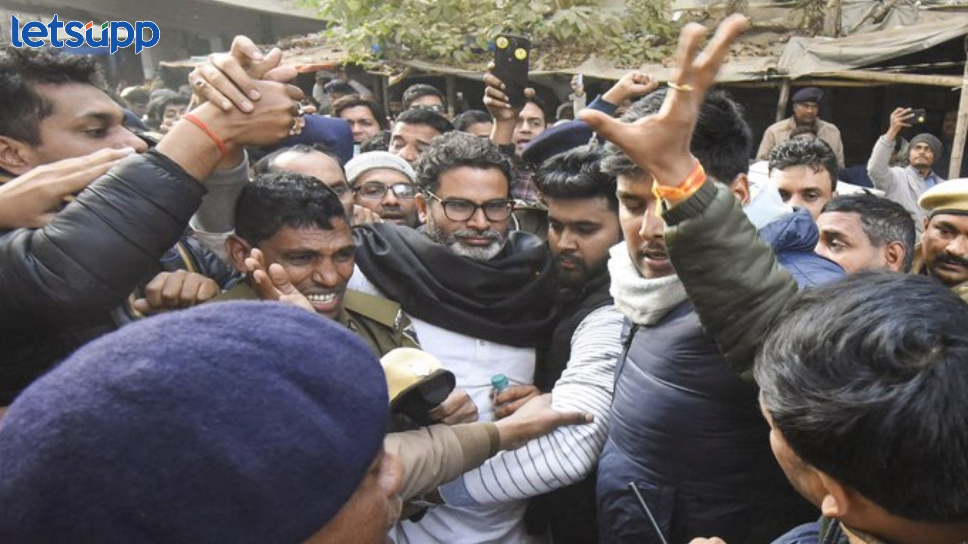 Video: मोठी बातमी! प्रशांत किशोरला बिनशर्त जामीन मंजूर, तुरुंगातून सुटका Prashant Kishor