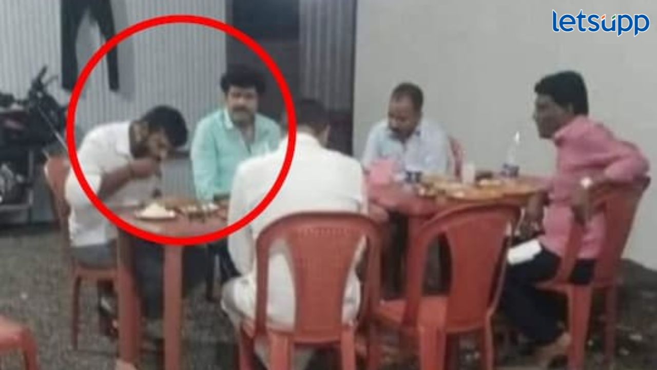 वाल्मिक कराड अन् लक्ष्मण हाकेंचं एकत्र जेवण; अंजली दमानियांनी फोटो शेअर केला Walmik Karad & Laxman Hake