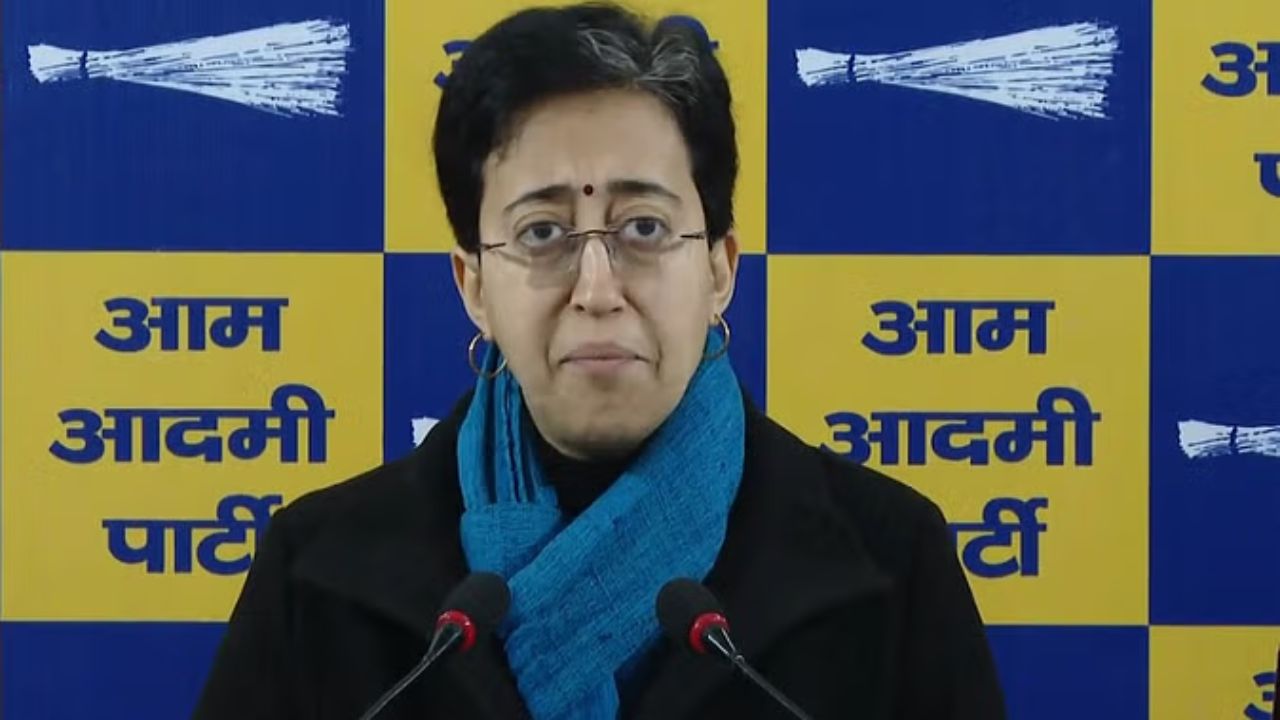 मोठी बातमी! दिल्लीच्या CM अतिशी यांच्याविरुद्ध एफआयआर दाखल; कारण काय? Delhi Cm Atishi